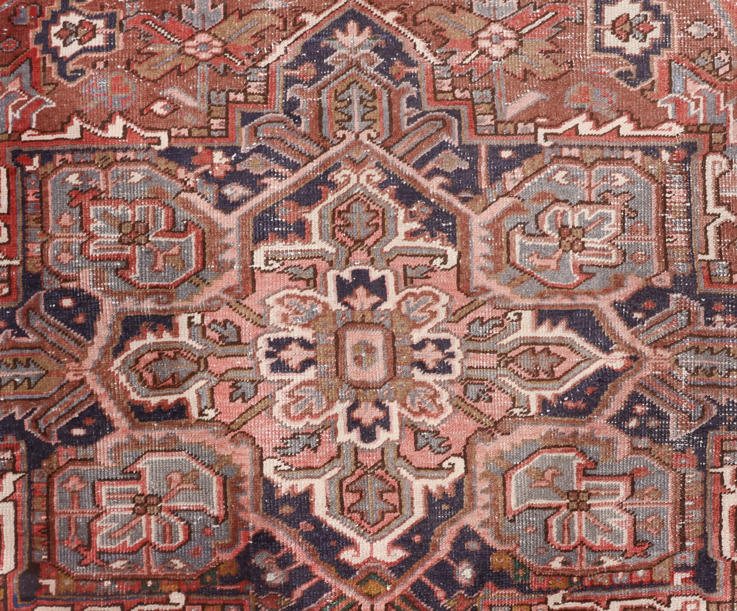 Vintage Heriz Rug | 7' 4" x 10' 4" — detail view, gallery 07