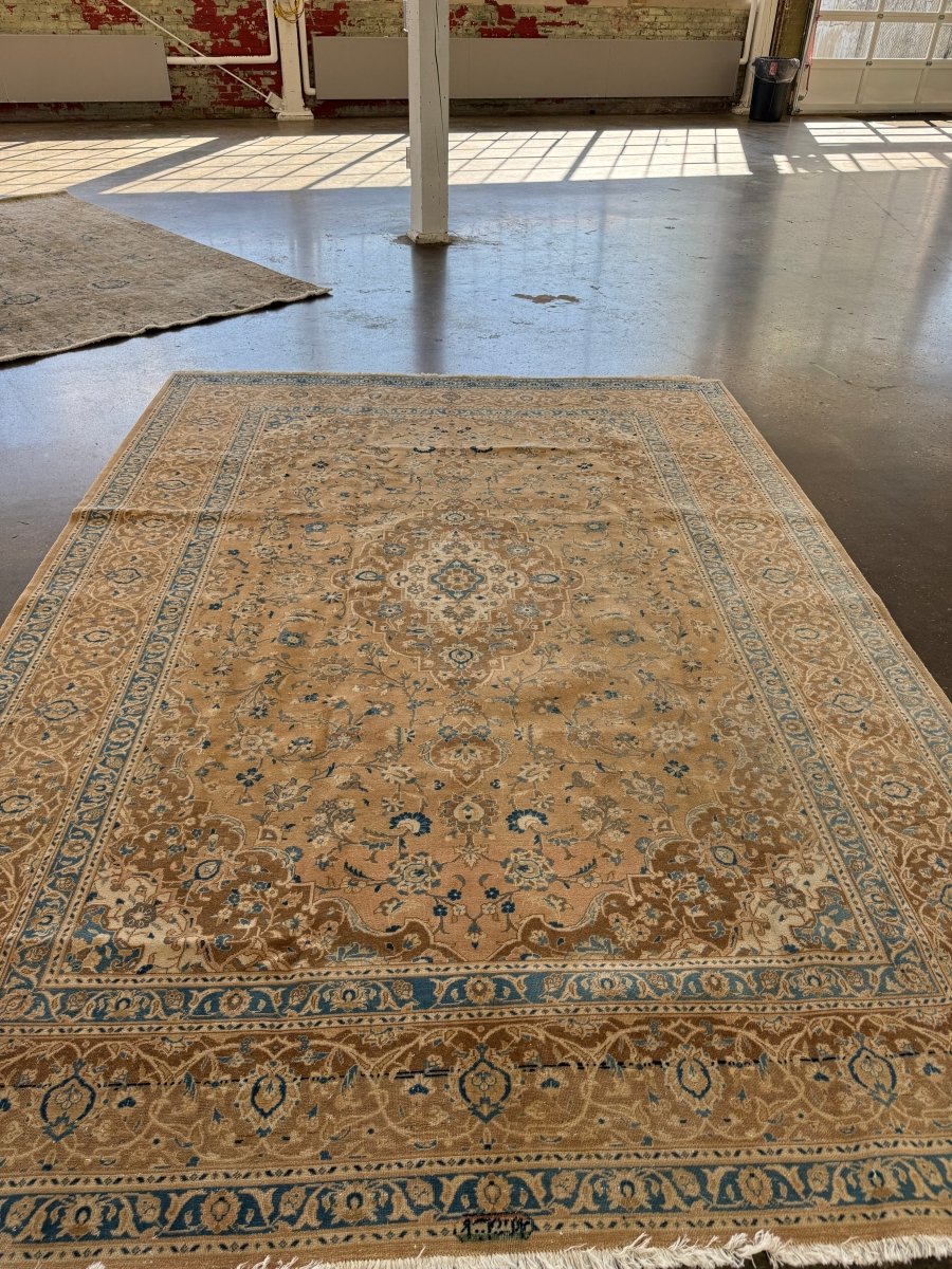 Vintage Kashan Rug | 7' 10" x 10' 11" - Rug the Rock