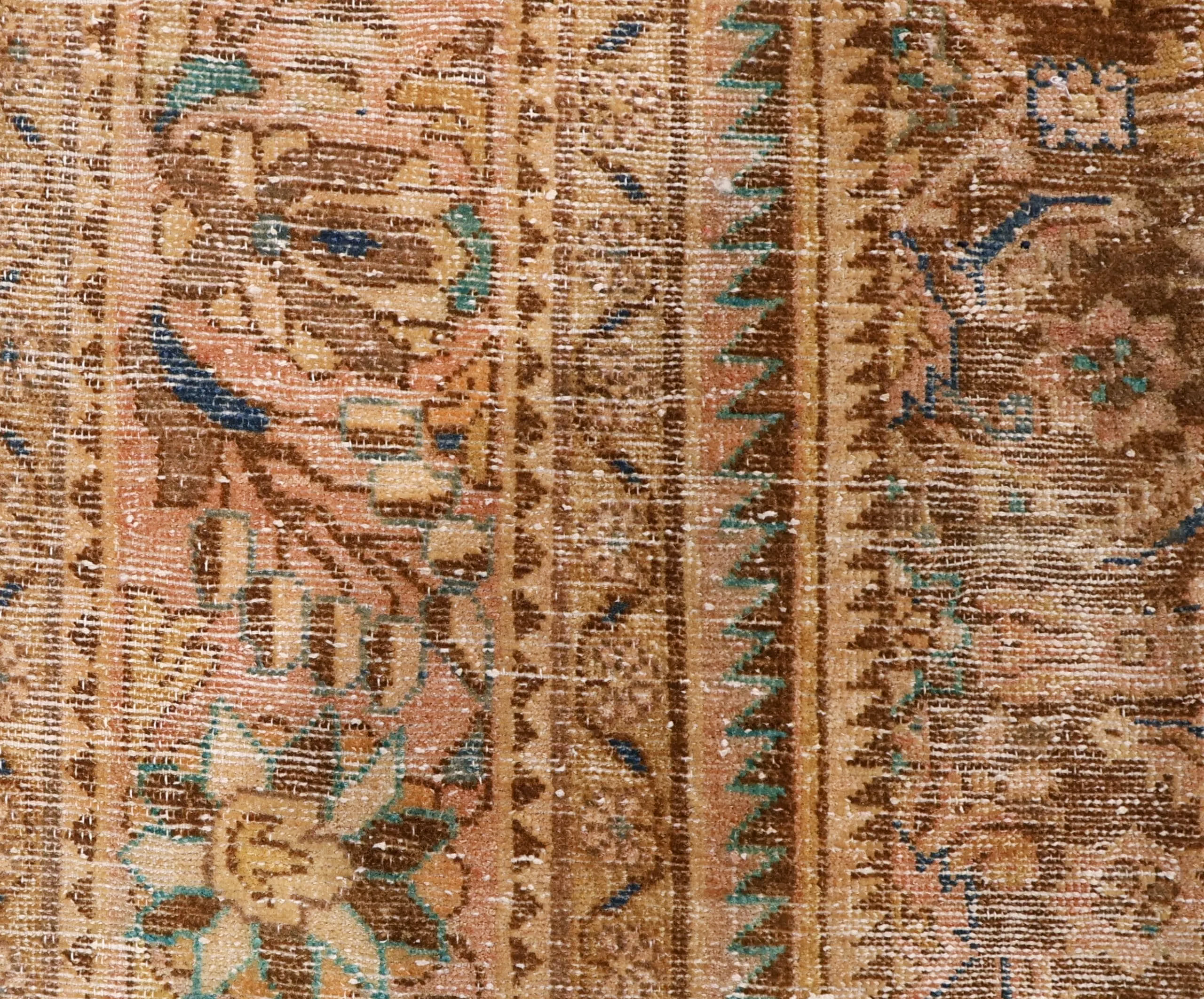 Vintage Lilian Rug | 8' 0" x 10' 10" — detail view, gallery 04