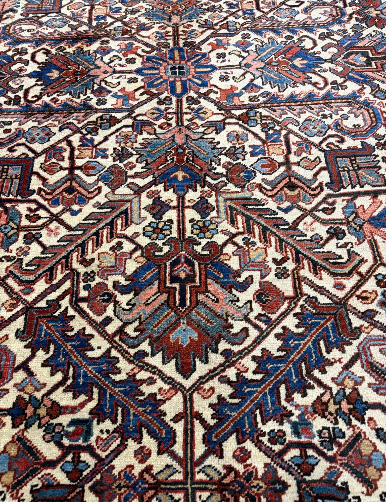 Vintage Mehravan Rug. Original rug photograph; SKU 1.0488; source IMG_8094.
