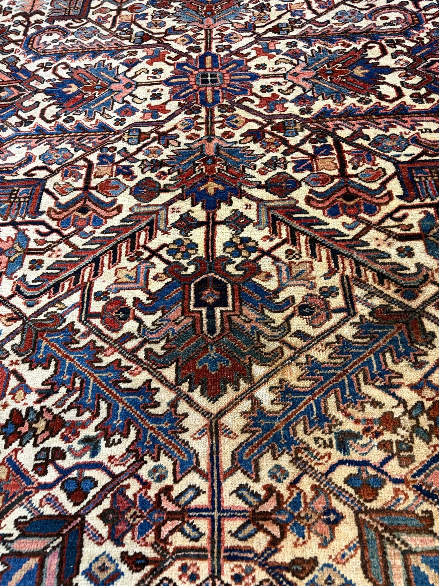 Vintage Mehravan Rug. Original rug photograph; SKU 1.0488; source IMG_8083.