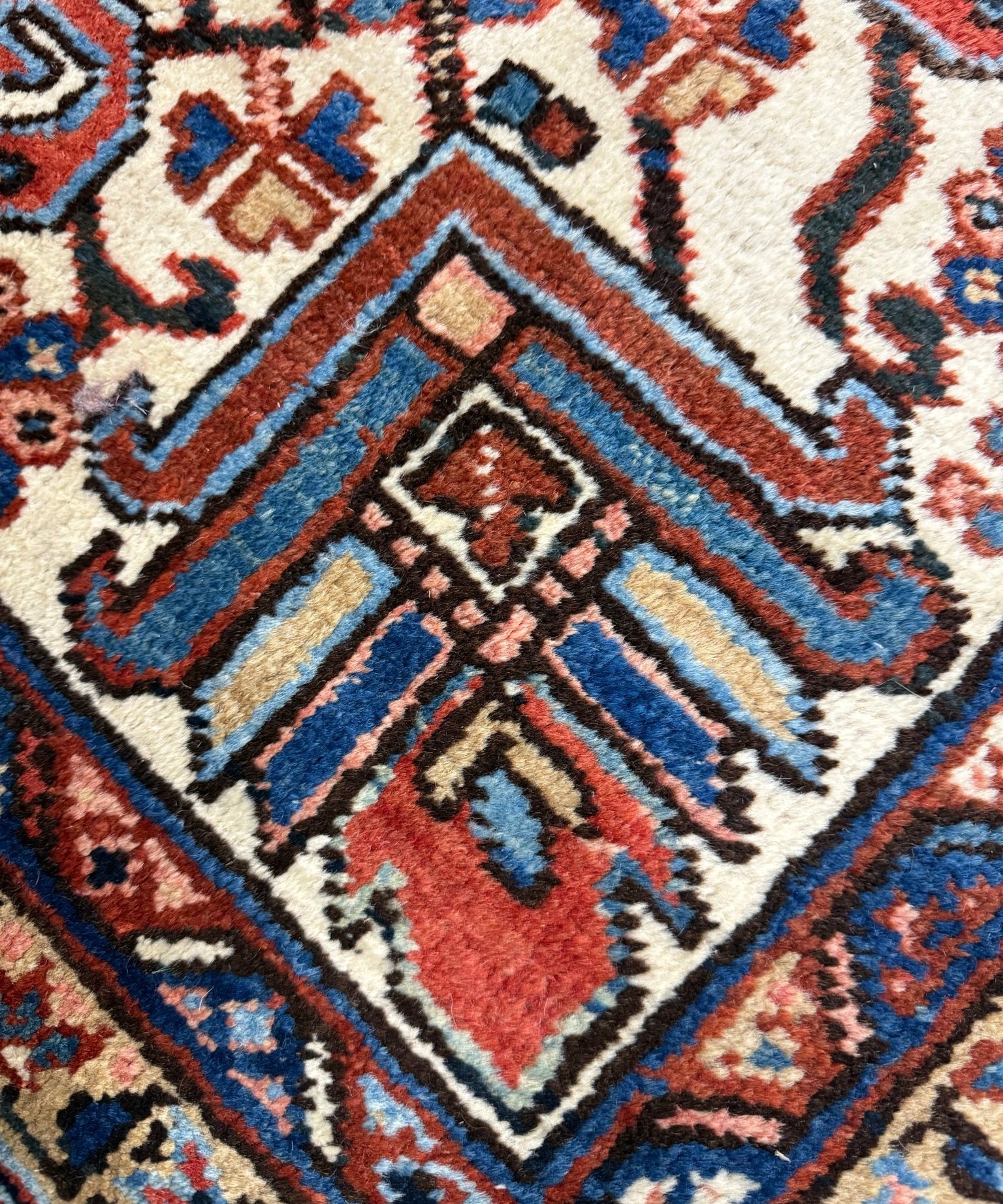 Vintage Mehravan Rug. Original rug photograph; SKU 1.0488; source IMG_8095.