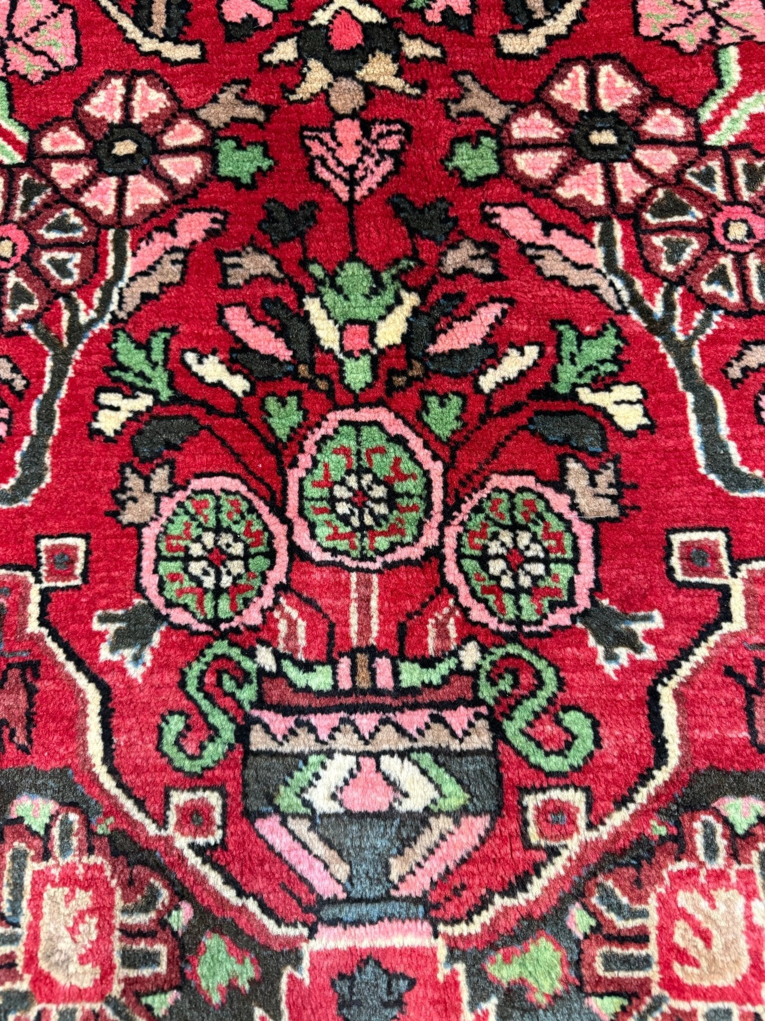 Vintage Nahavand Rug. Original rug photograph; SKU PP105649; source IMG_7777.