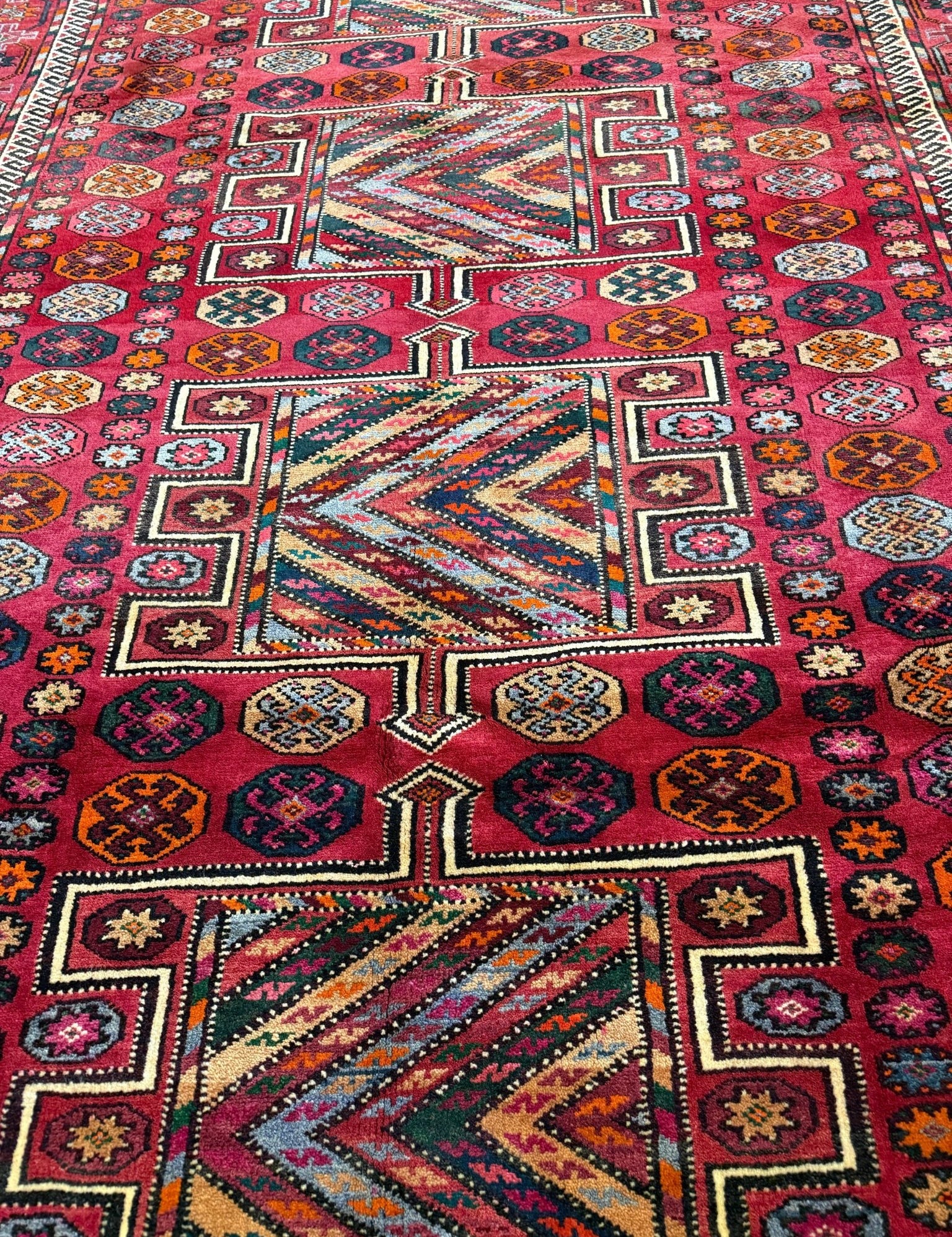 Vintage Quchan Kurdish Rug. Original rug photograph; SKU RR32561; source IMG_7821.