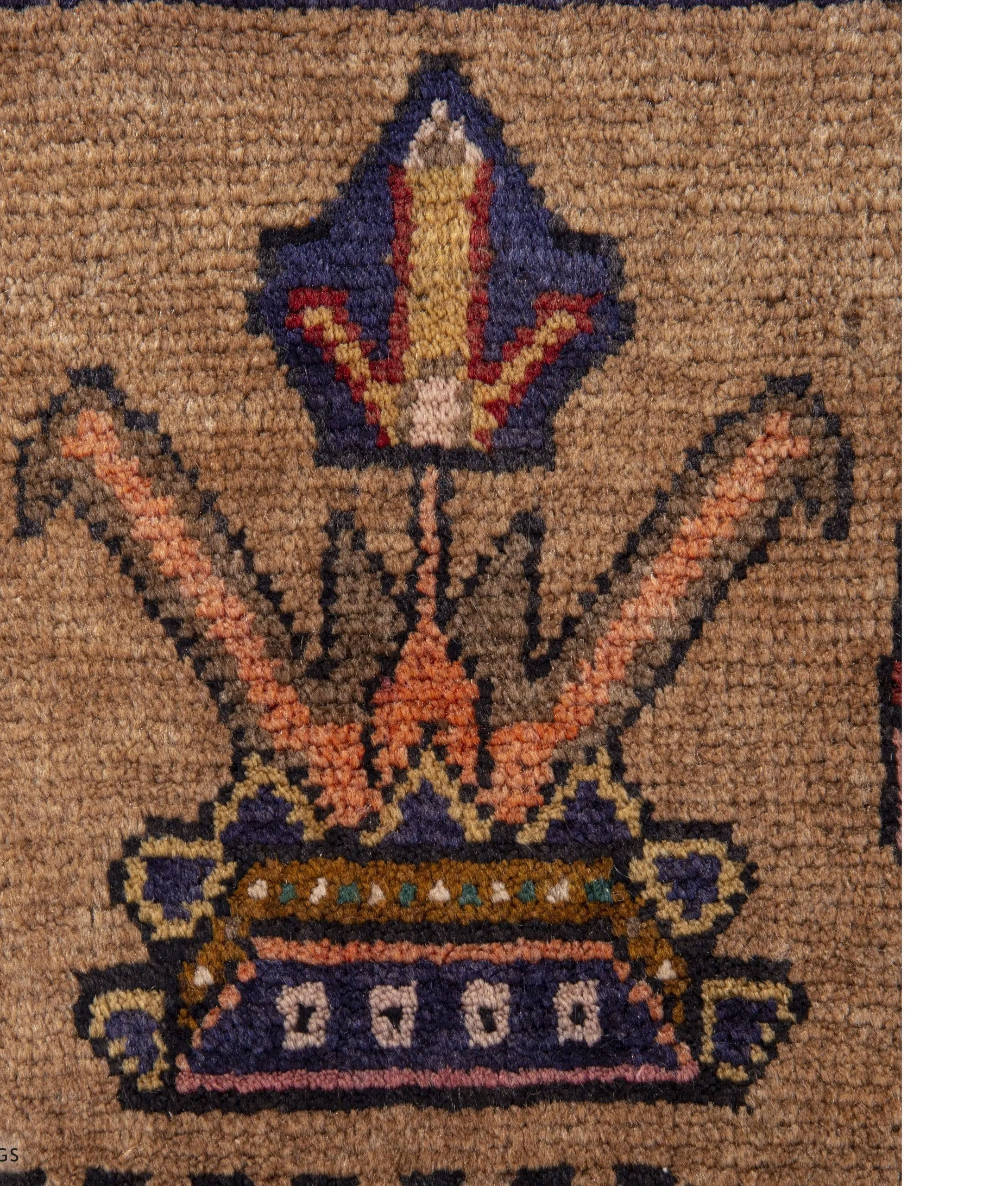 Vintage Sarab Runner | 3' 8" x 12' 10" — detail view, gallery 13