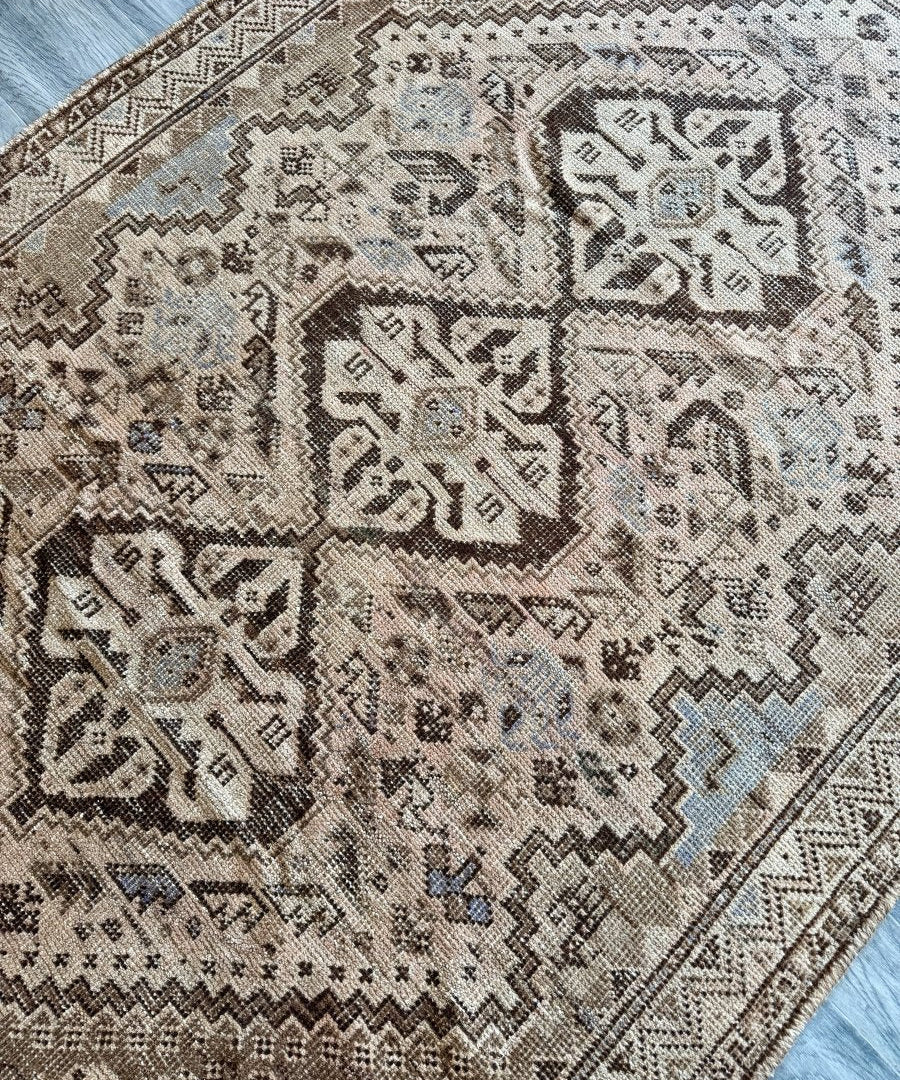 Vintage Shiraz rug with light beige and dark brown square geometric pattern and border