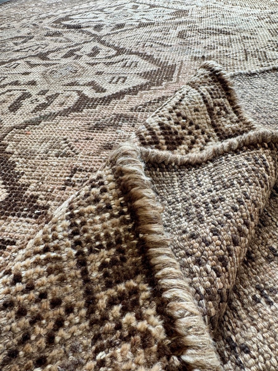 Vintage Shiraz Rug | 5' 7" x 7' 10" - Rug the Rock