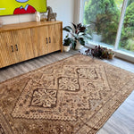 Vintage Shiraz Rug | 5' 7" x 7' 10" - Rug the Rock