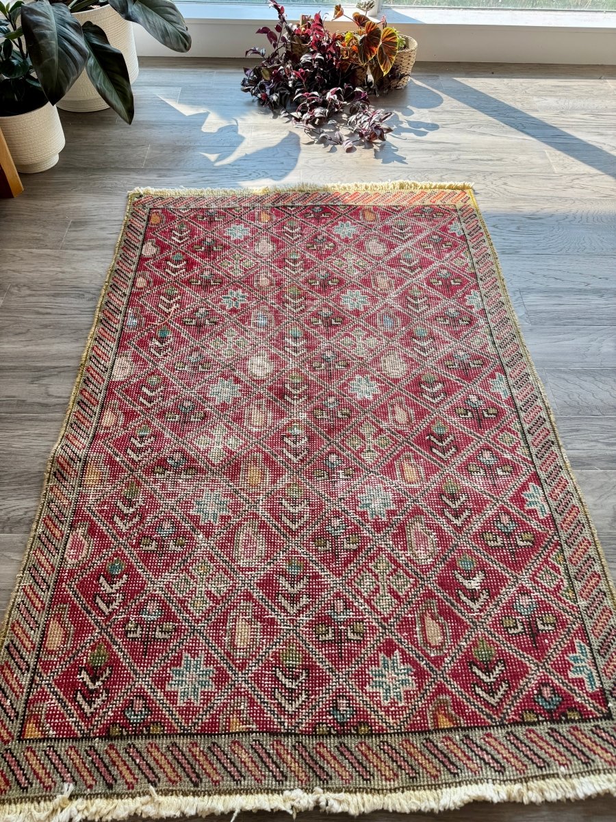 Vintage Tabriz Rug | 3' 1" x 4' 7" - Rug the Rock