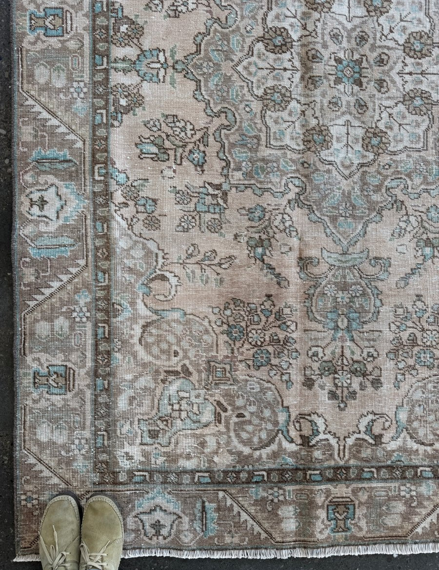 Vintage Tabriz Rug | 6' 1" x 8' 11" - Rug the Rock