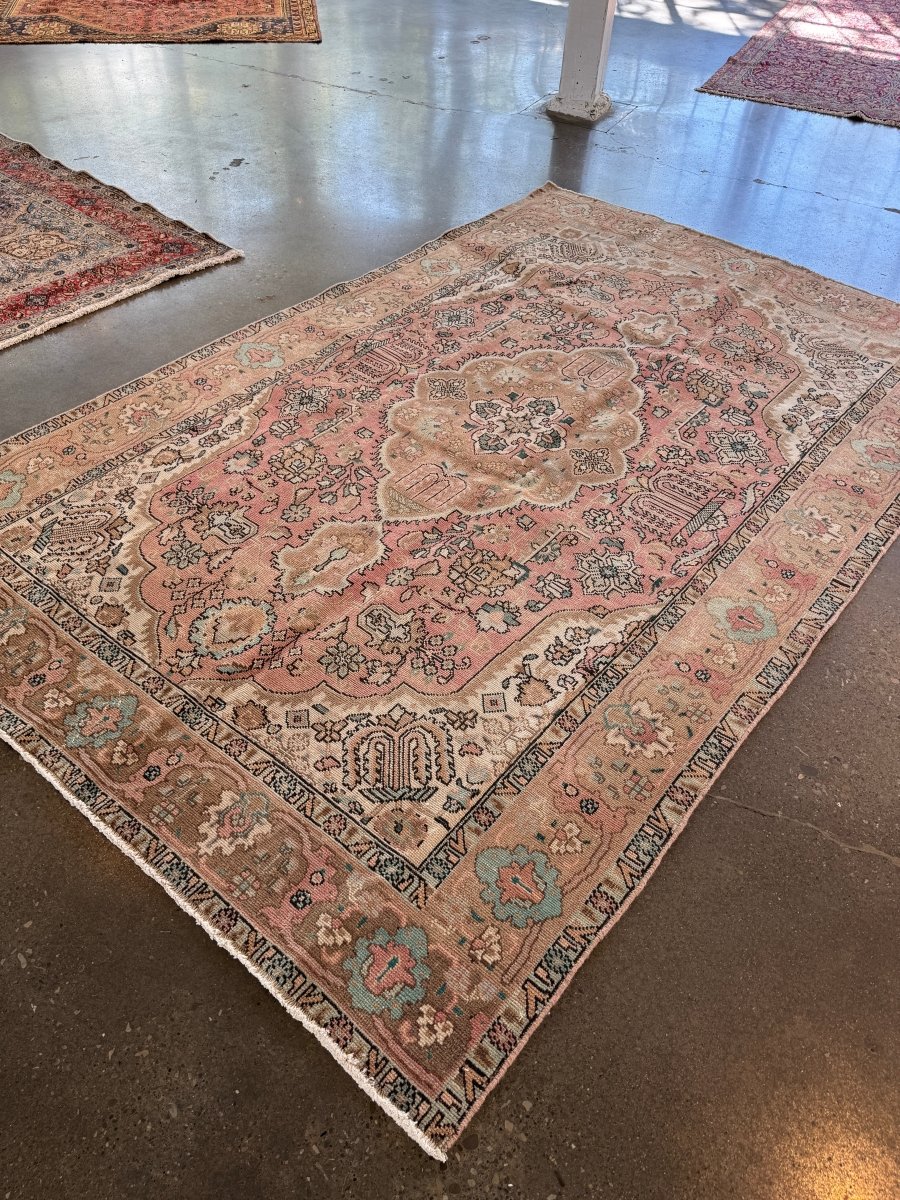 Vintage Tabriz Rug | 6' 4" x 10' - Rug the Rock