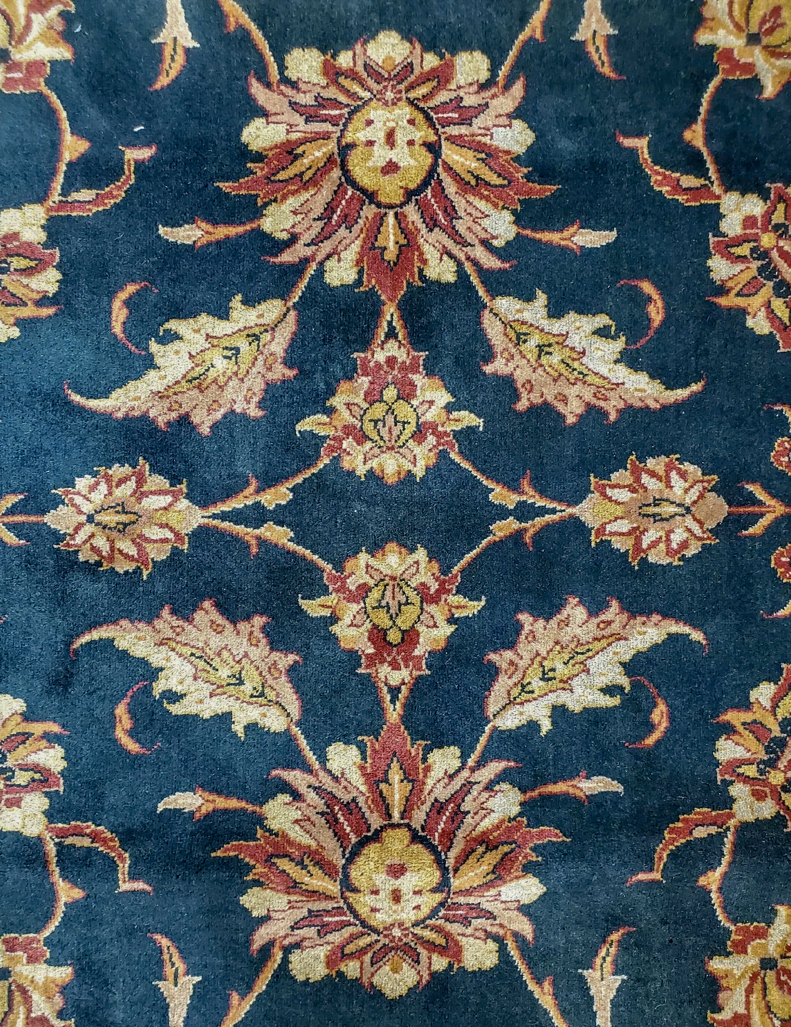 Vintage Tabriz Rug | 6' 4" x 10' 2" — detail view, gallery 03