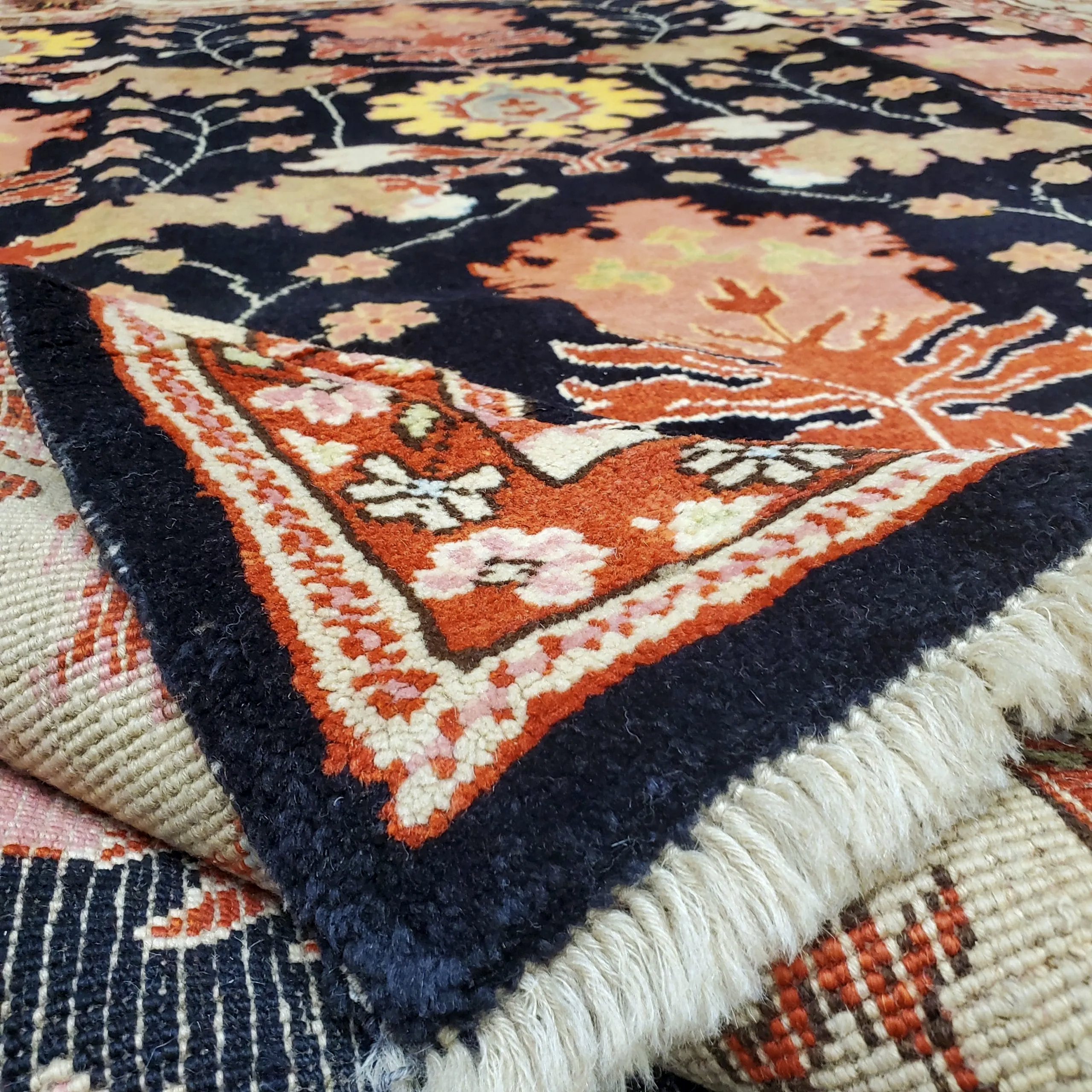 Vintage Tabriz Rug | 7' 4" x 8' 11" — detail view, gallery 03