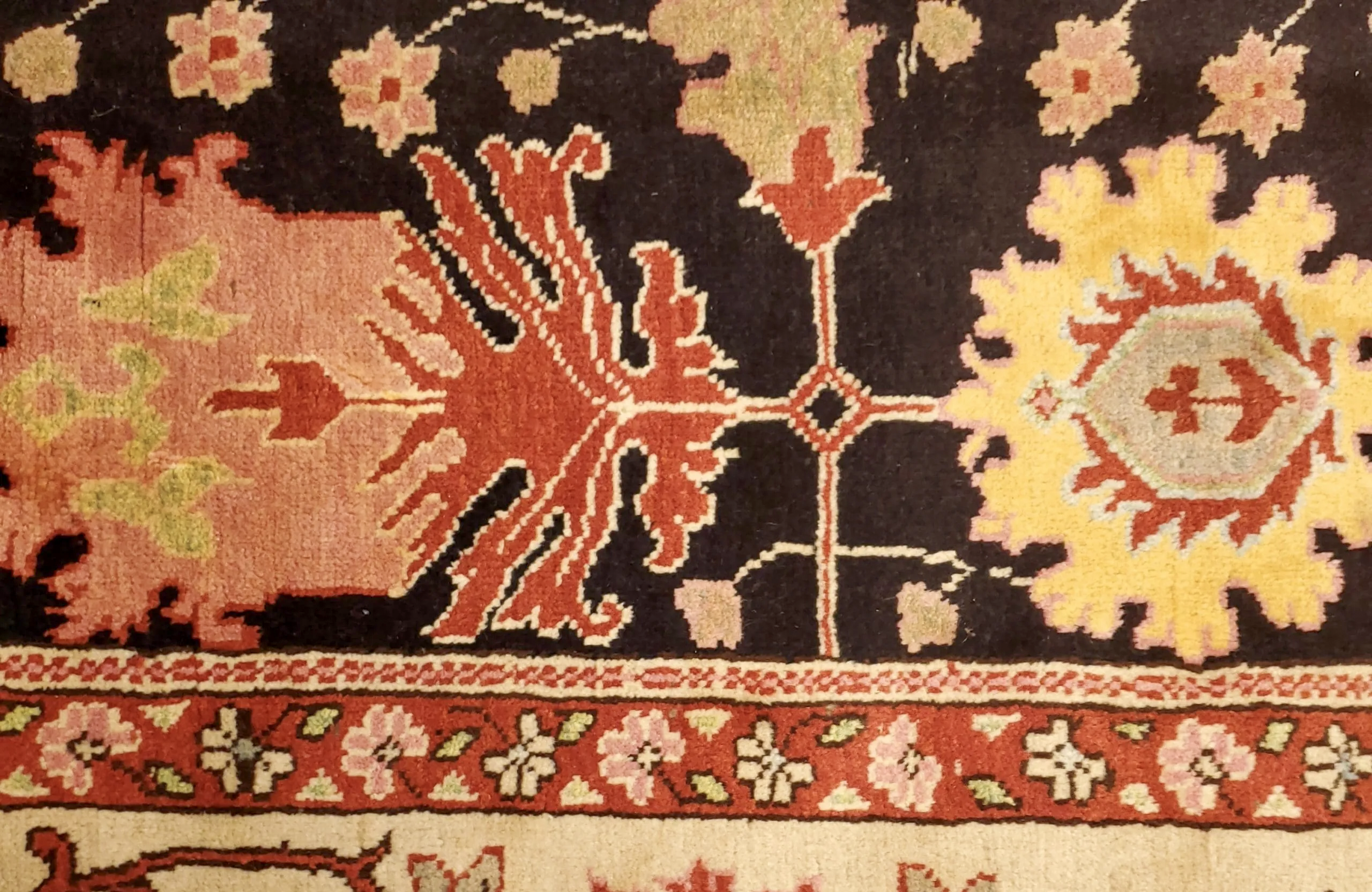 Vintage Tabriz Rug | 7' 4" x 8' 11" — detail view, gallery 07