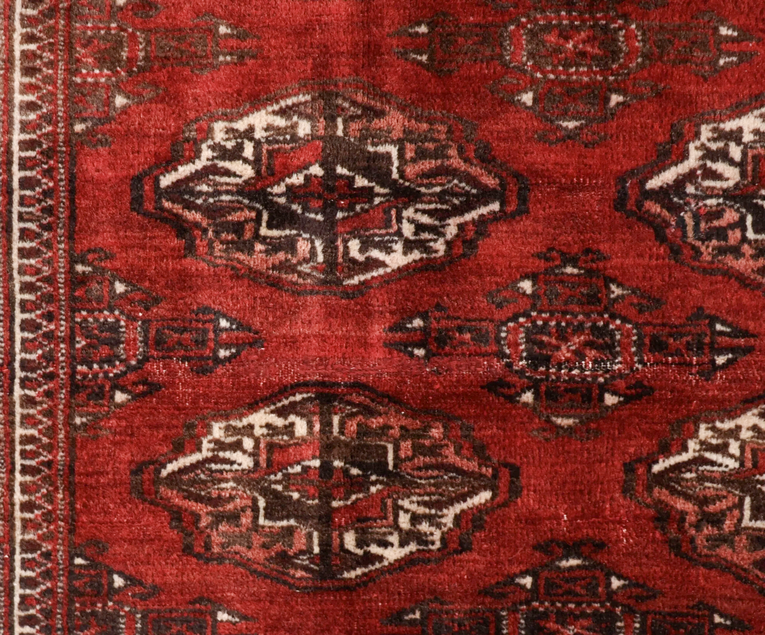 Vintage Turkmen Rug | 7' 1" x 10' 6" — detail view, gallery 05