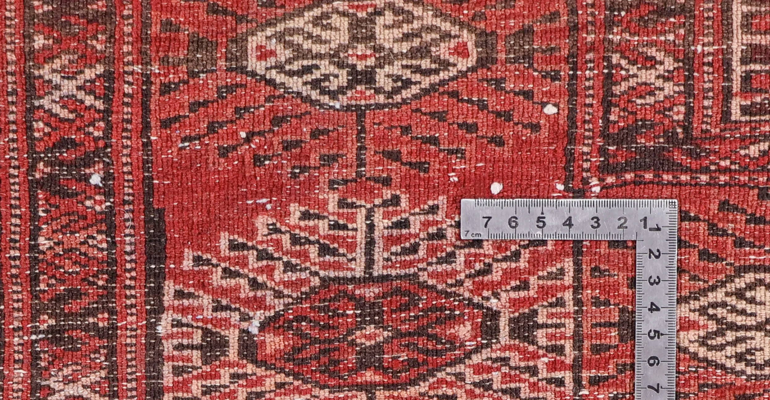 Vintage Turkmen Rug | 7' 1" x 10' 6" — detail view, gallery 09