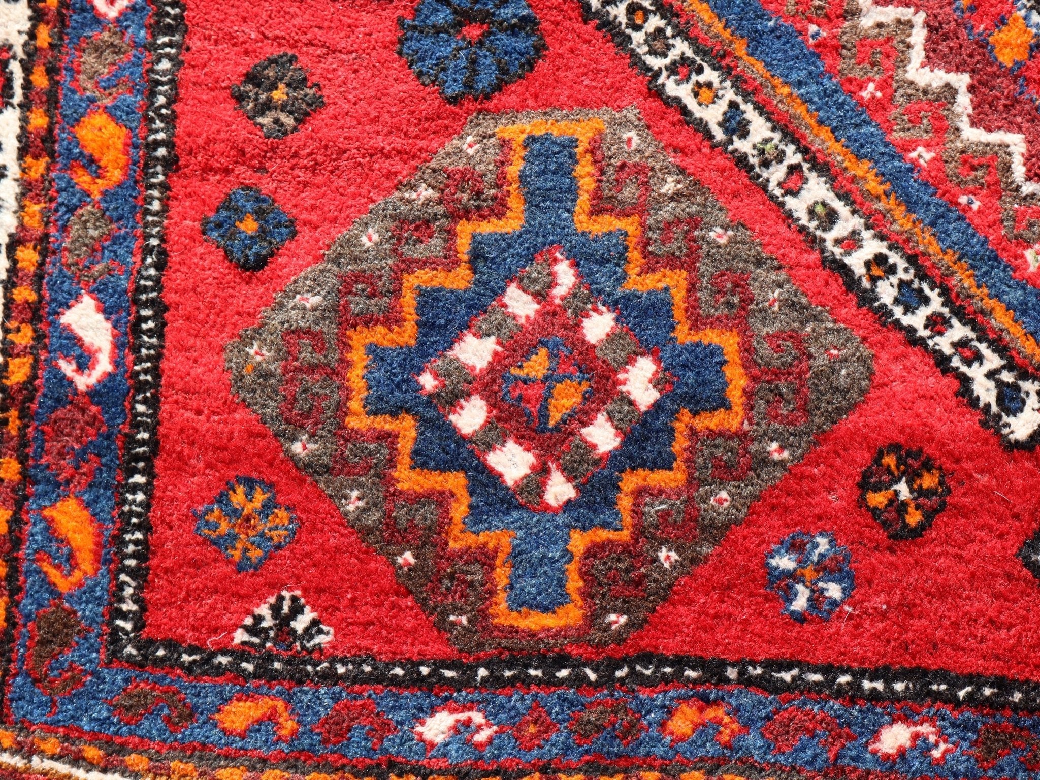 Yalameh Qashqai Rug | 5' 3" x 8' 2" - Rug the Rock - available