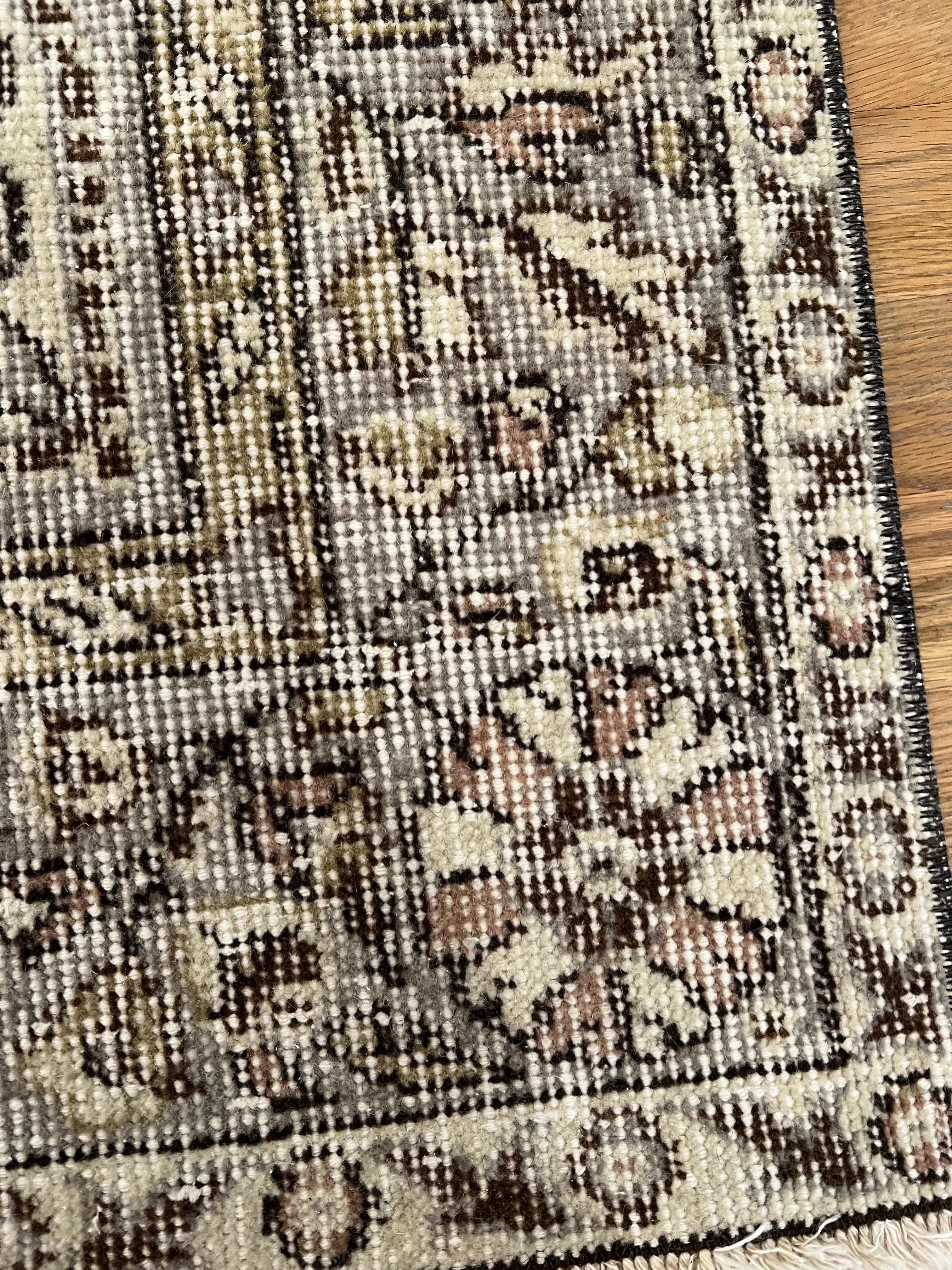 Vintage Turkish Oushak Rug | 9’ 4” x 5’ 5” Rug the Rock