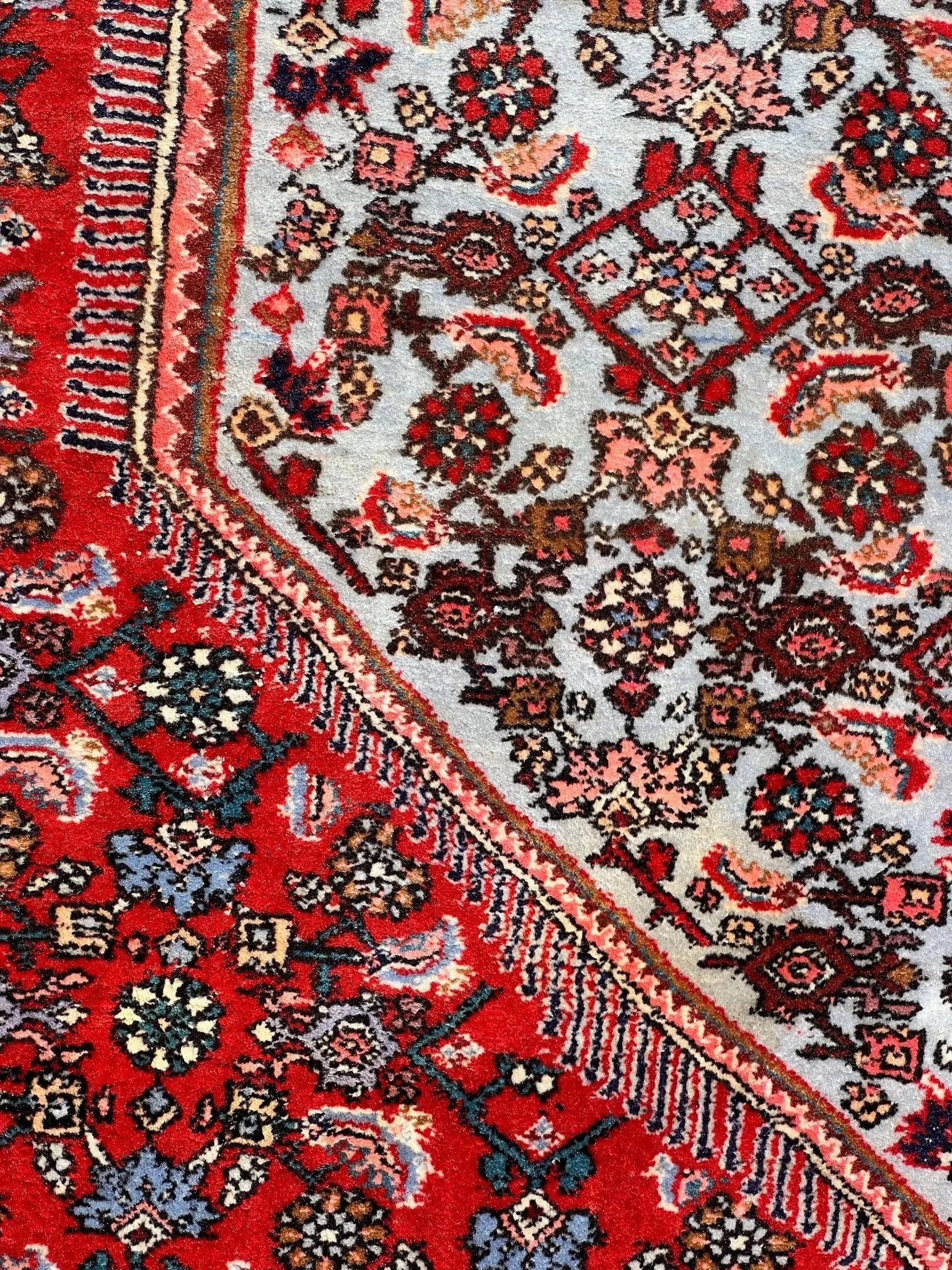 Persian Bidjar Rug | 7' 8" x 11' 8" Rug the Rock