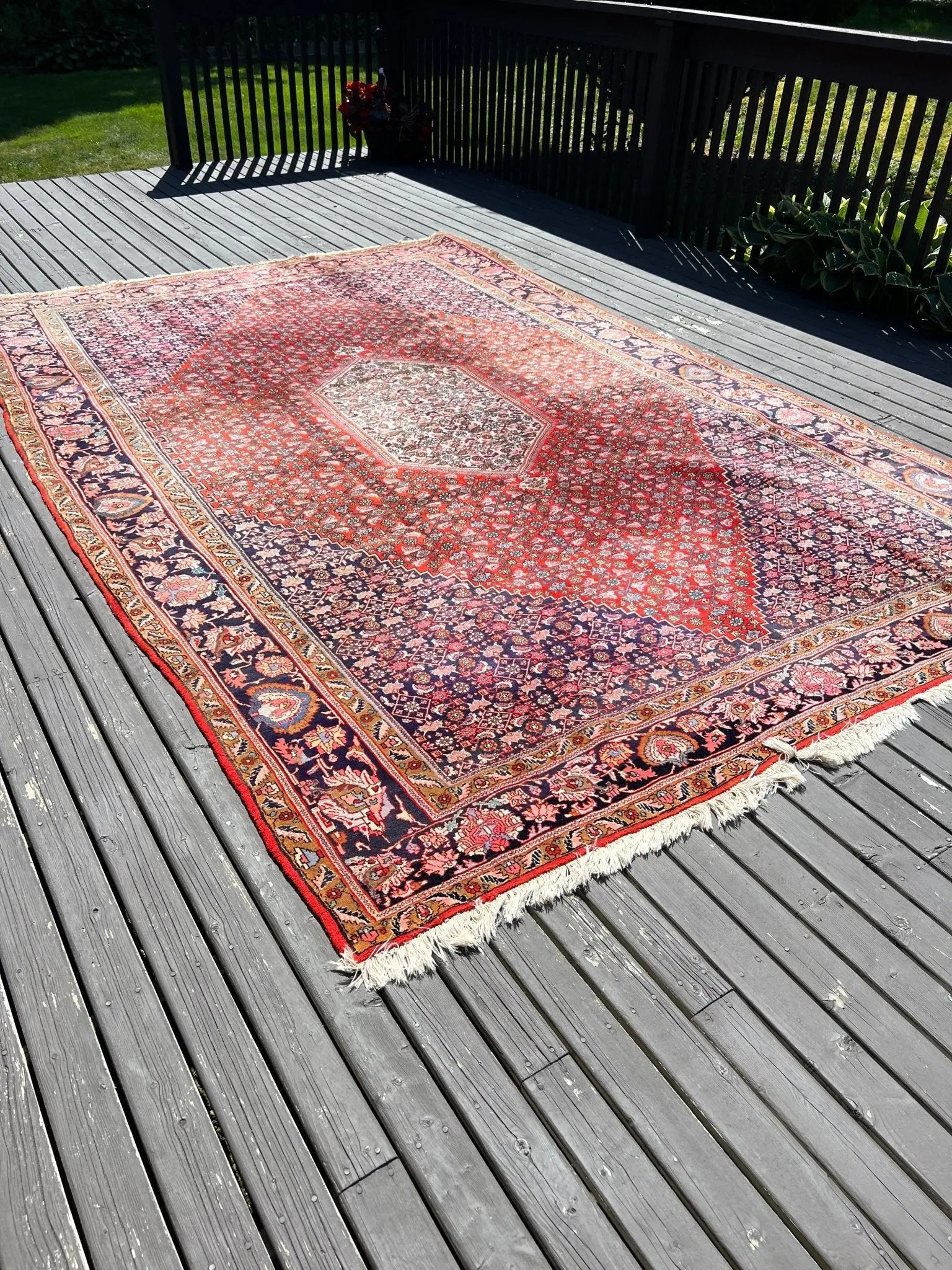 Persian Bidjar Rug | 7' 8" x 11' 8" Rug the Rock