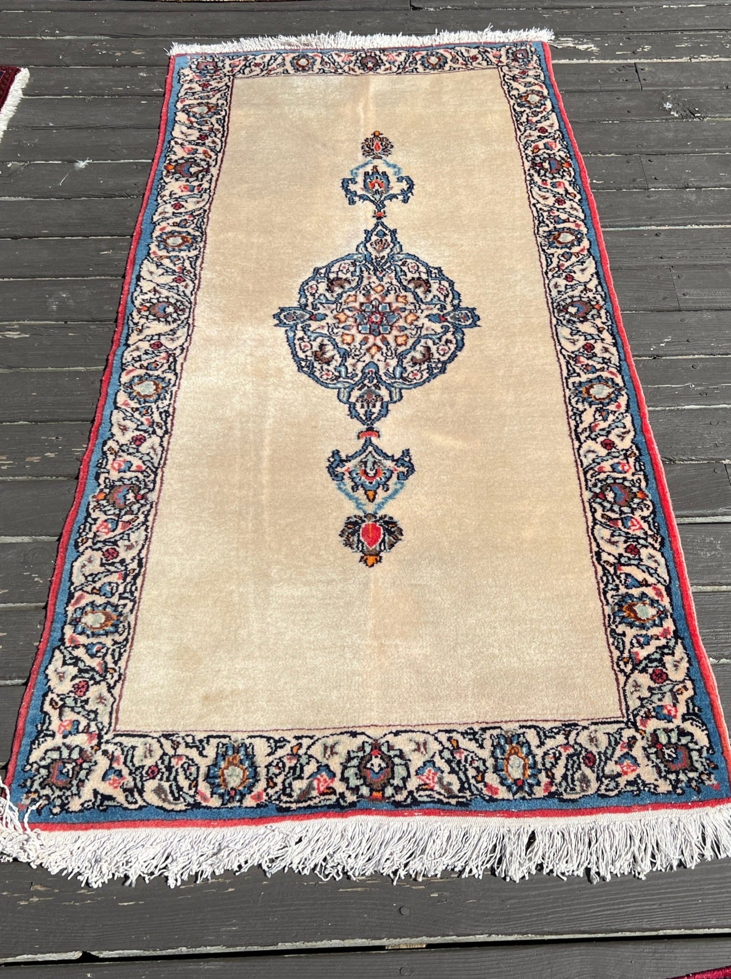 Persian Kashan Rug | 2' 4" x 4' 8" - Rug the Rock