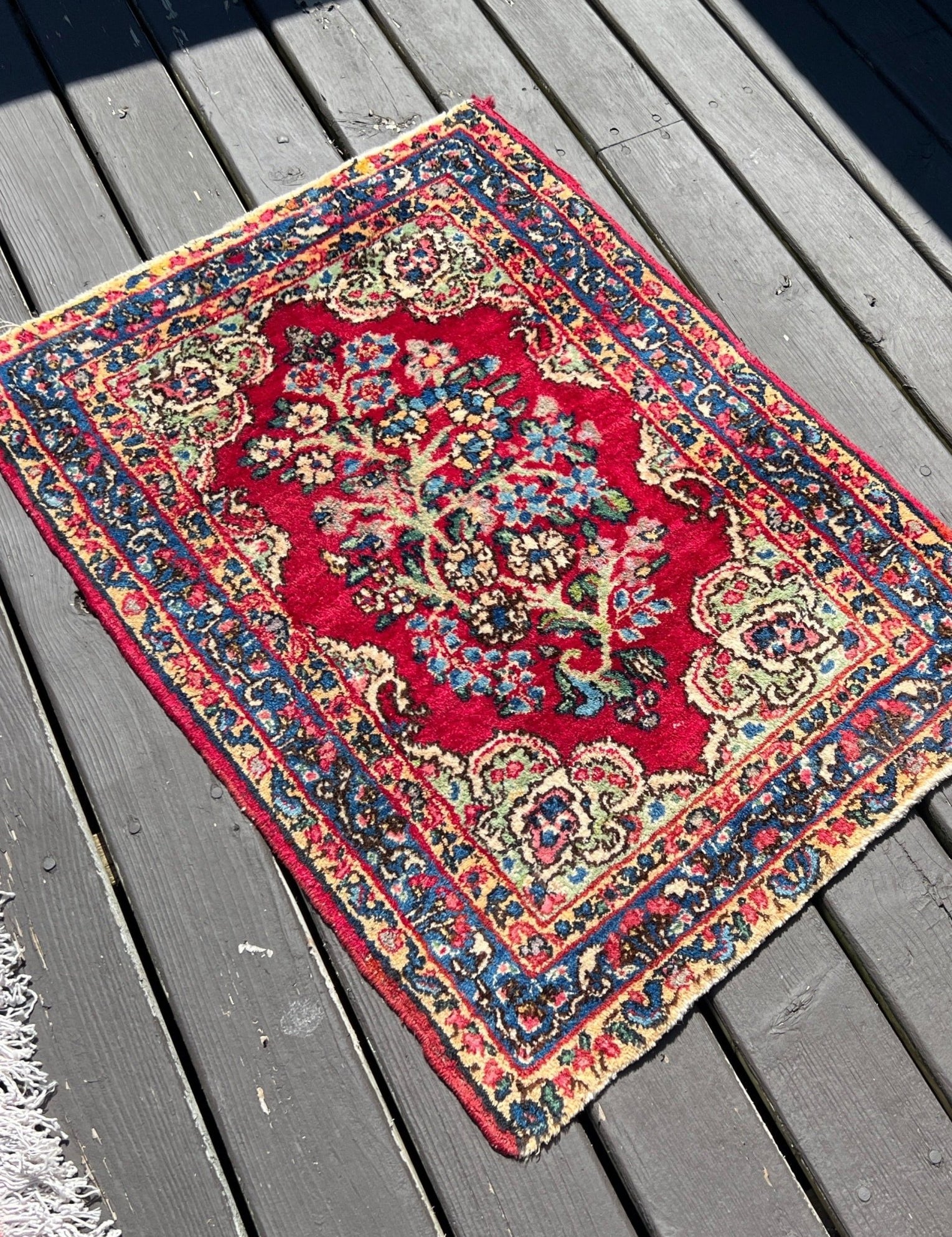 Persian Kerman Rug | 1' 8" x 2' 4" Rug the Rock