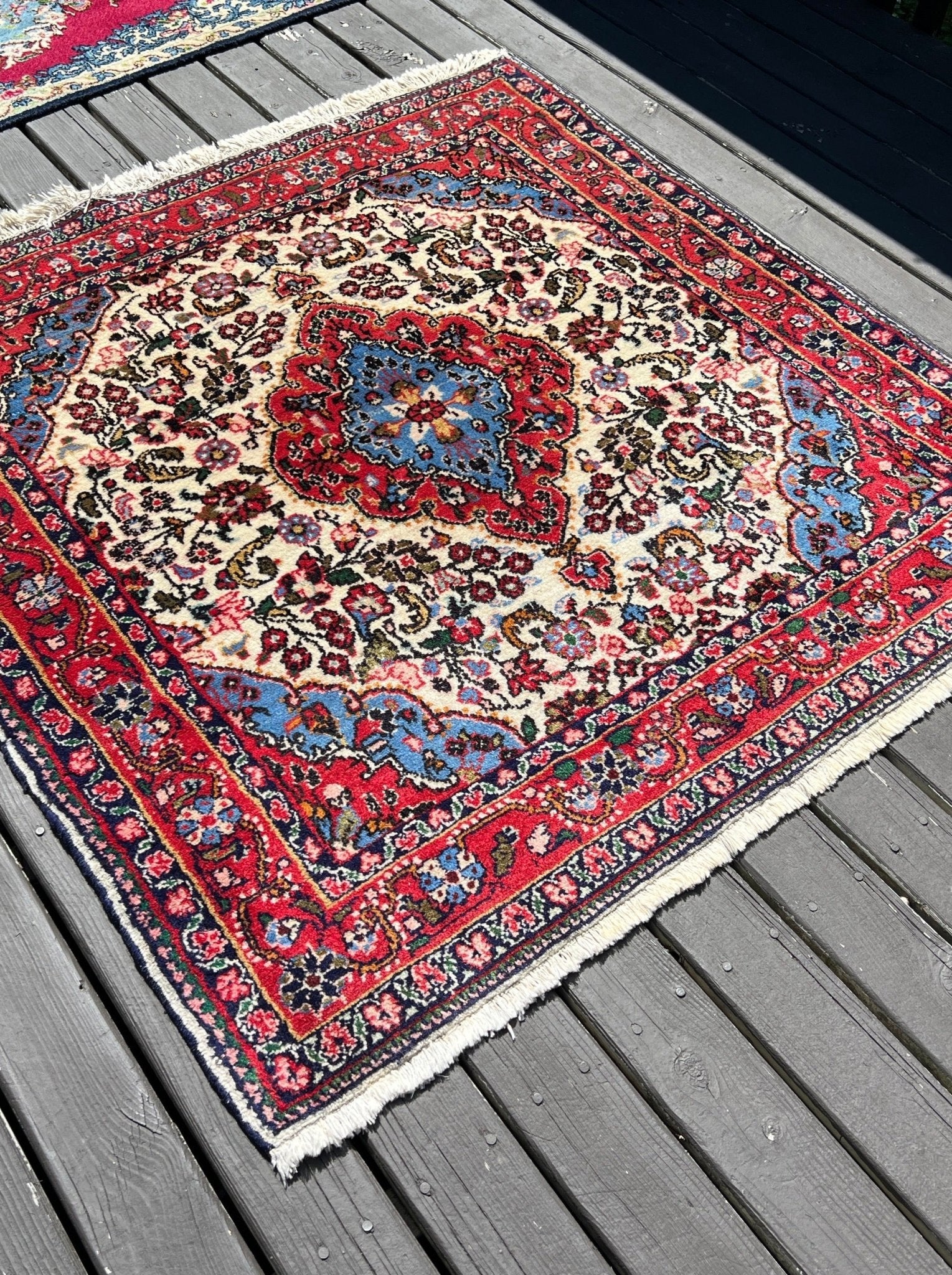 Persian Roodbar Rug | 3' 6" x 3' 6" Rug the Rock 