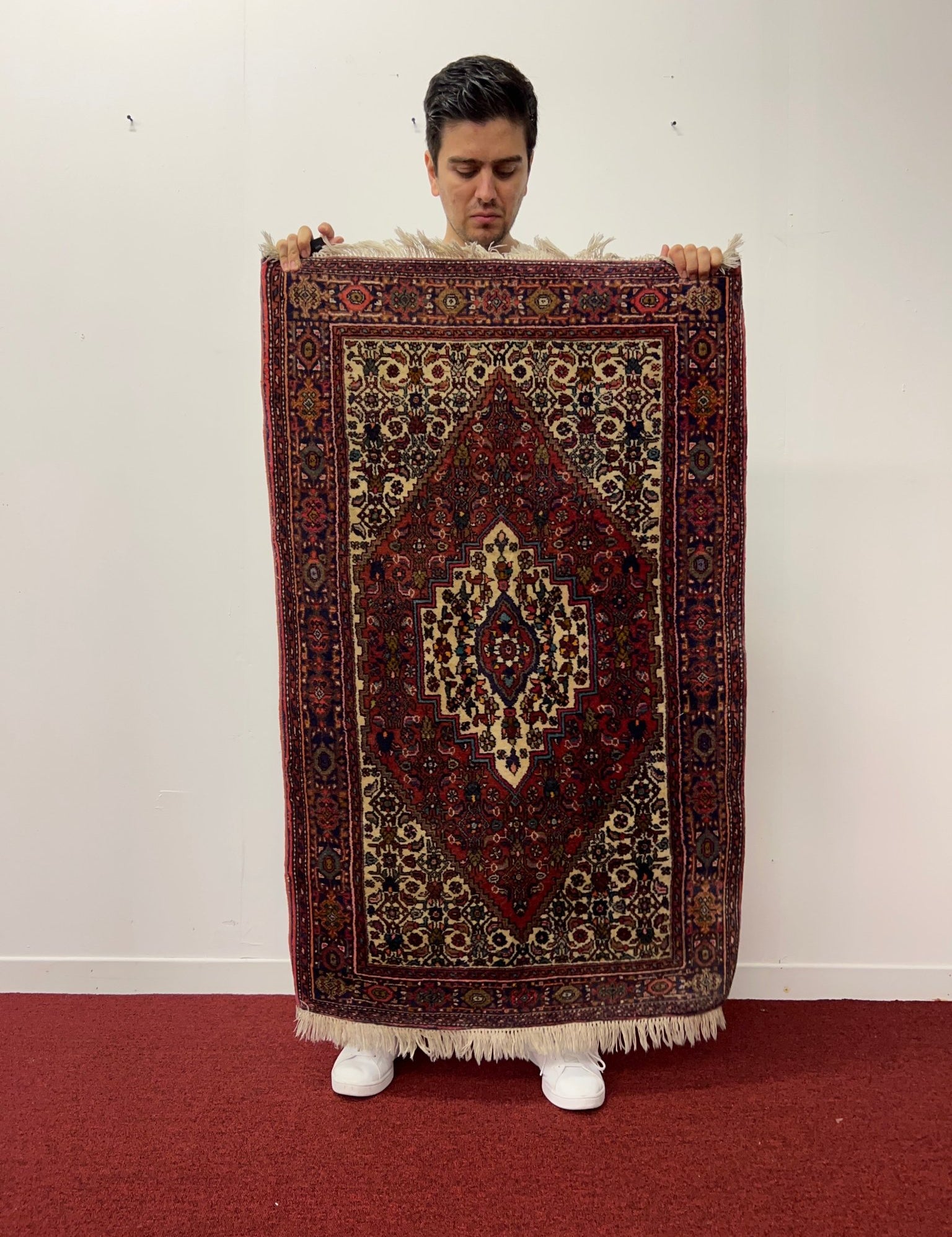 Qoltoq | 4' 3" x 2' 8" Rug the Rock