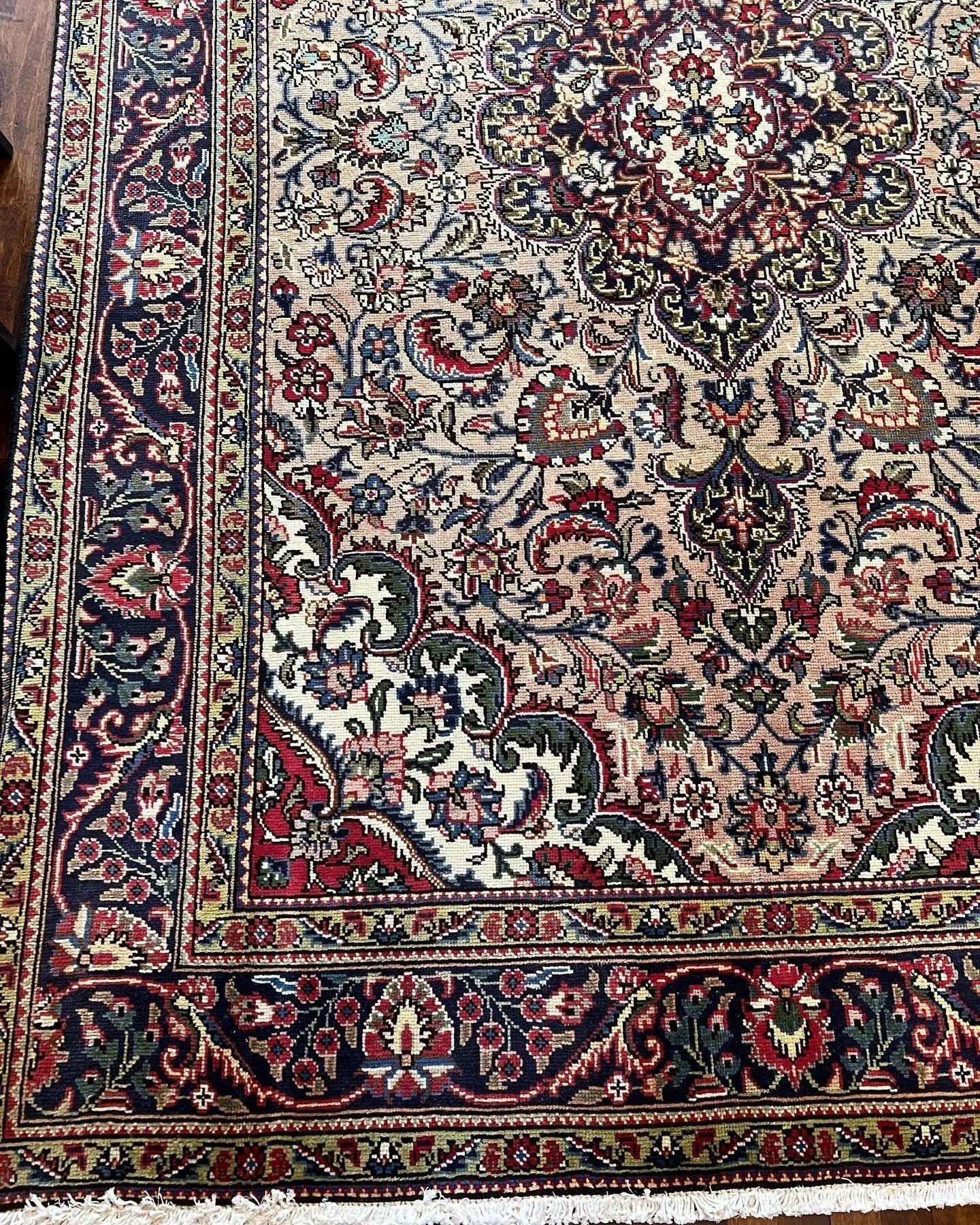 Persian Tabriz Rug | 9’ 5” x 6’ 4” Rug the Rock