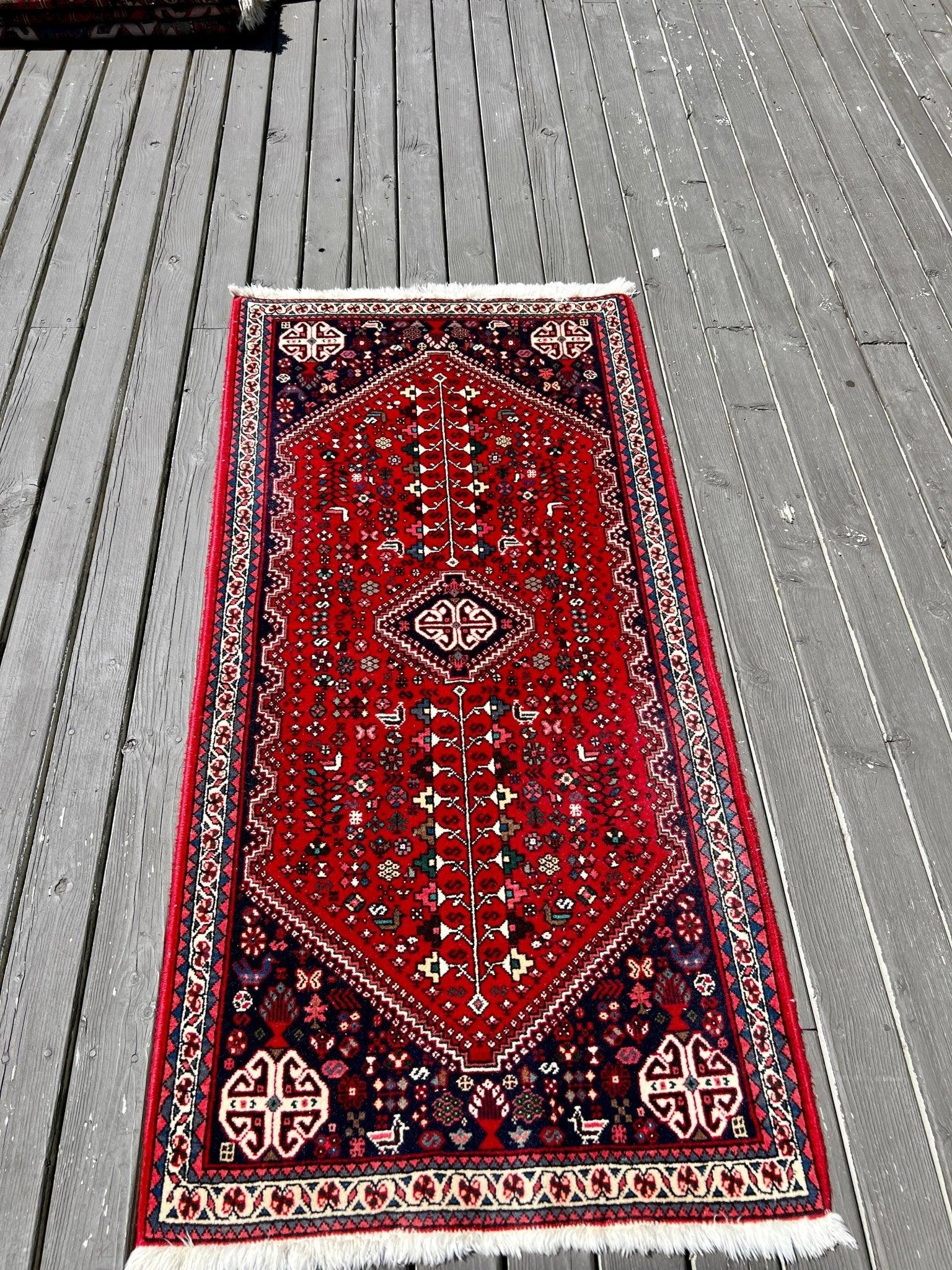 Tina | 4' 11" x 2' 5" | Persian Abadeh Rug Rug the Rock 