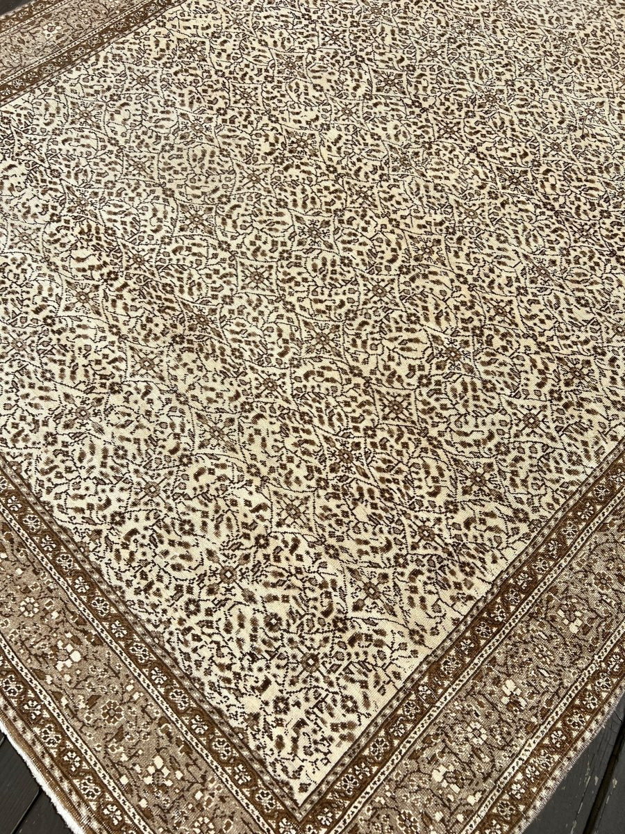 Vintage Turkish Kayseri Rug | 9’ 4” x 6’ 5” Rug the Rock